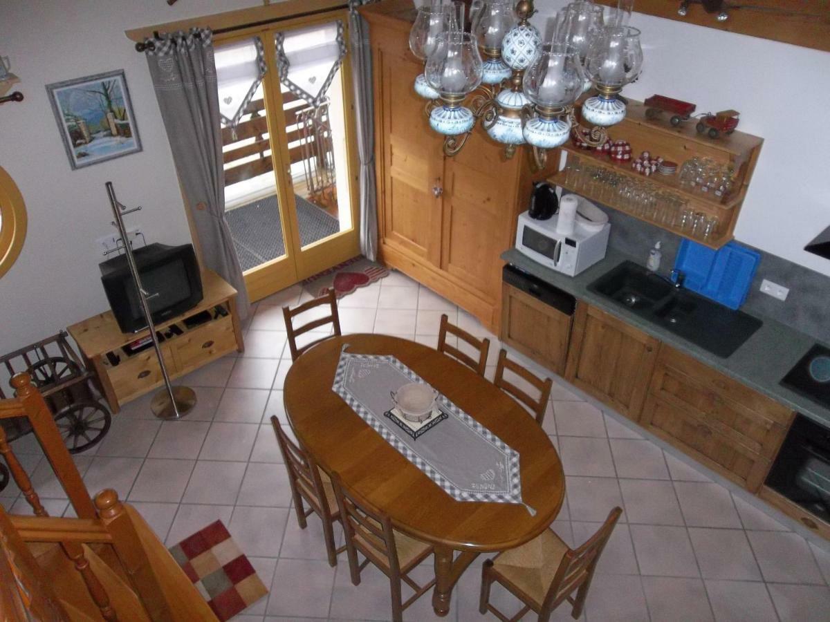 Le Chant Du Coq Bief-des-Maisons Exteriör bild